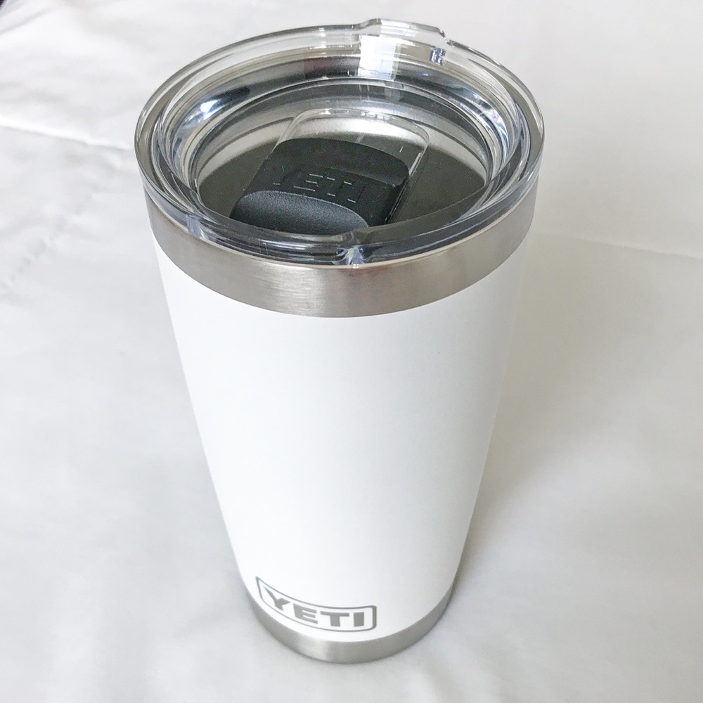 LIKE NEW Yeti 20oz Rambler Tumbler with Magslider Lid